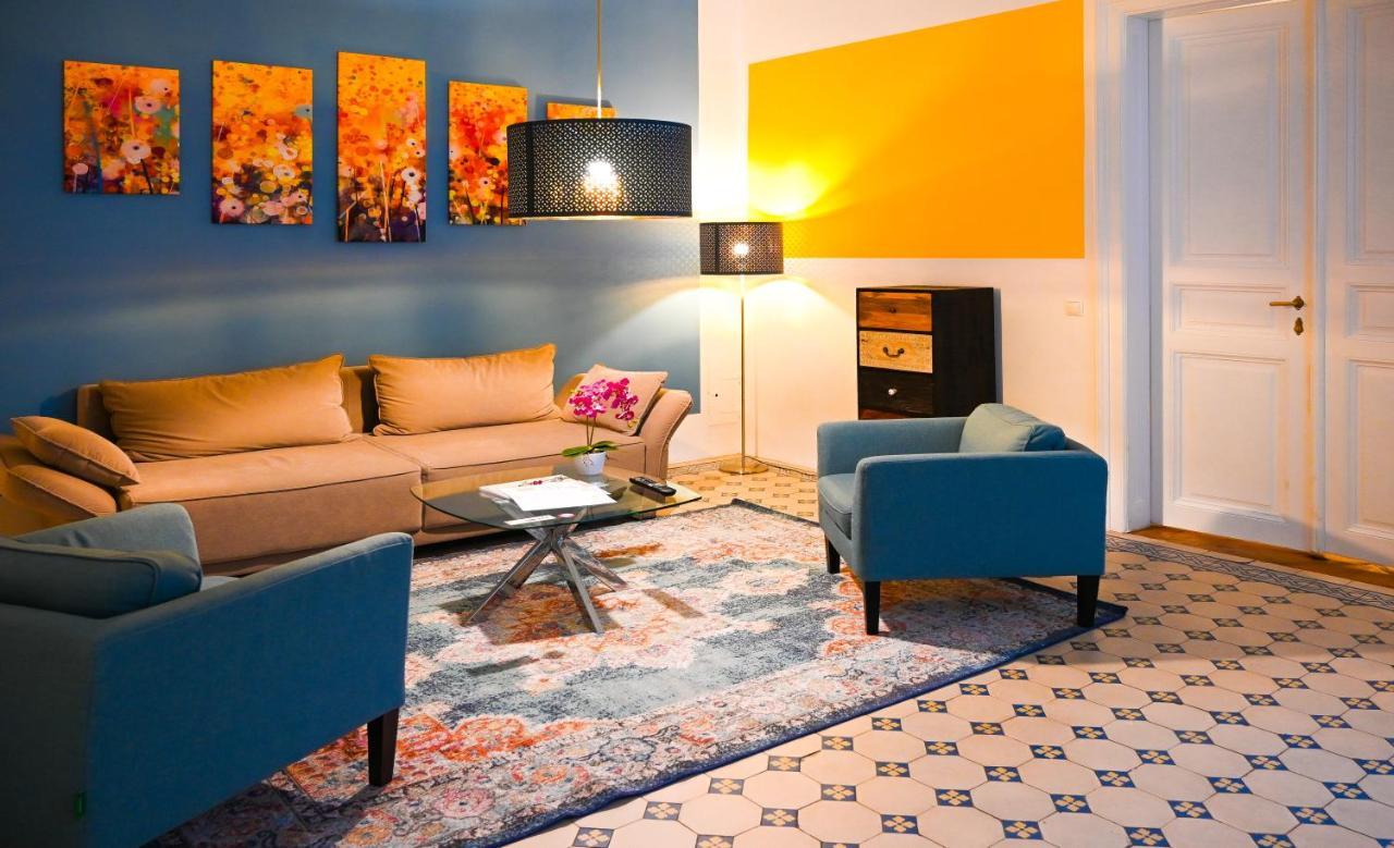 Backpacker Apartment City Center Vienna Exterior photo